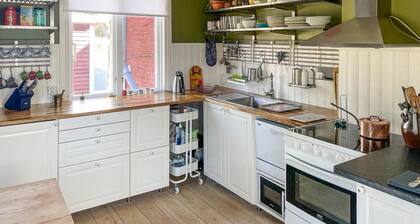 3 bedroom lovely home in Spritsmåla