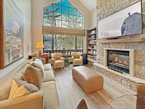 Enjoy this Luxurious Ski In Ski Out Condo at Arrowhead Village, Beaver Creek