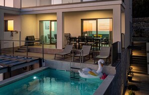 A heated pool - Lovely home in Potirna (Uvala Nova) (Potirna (Uvala Nova))