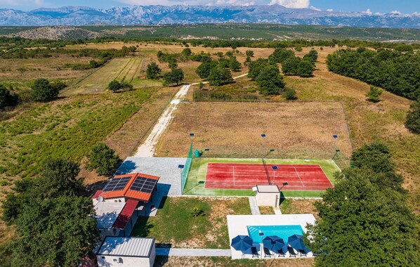 Sports court