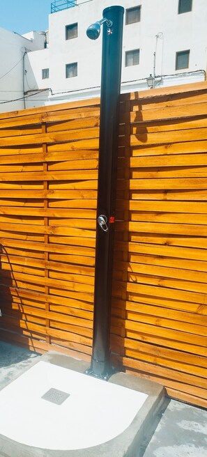 Property grounds - Vacation Home 'La Casa De Yakelin' with Mountain View, Private Terrace and Wi-Fi (LA ALDEA DE SAN NICOLAS)