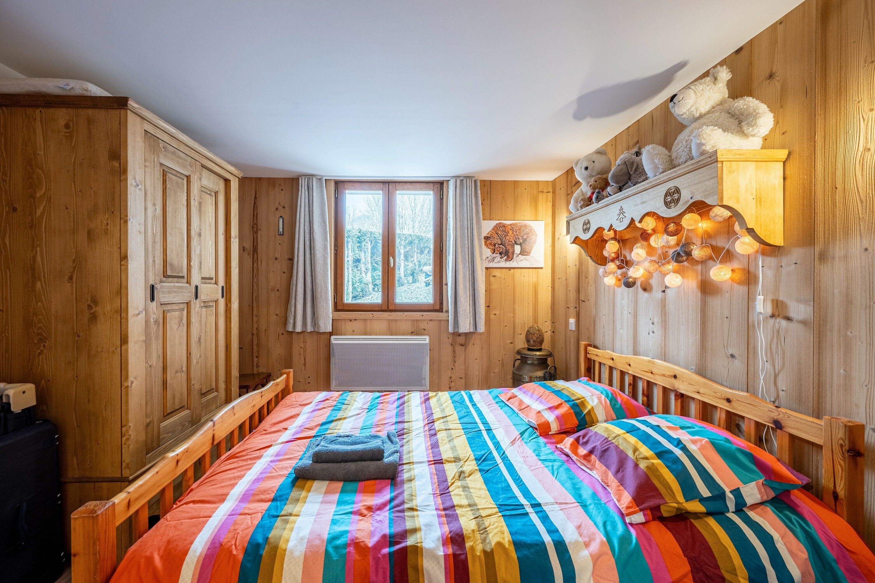 3 bedrooms, iron/ironing board, free WiFi