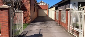 Stylish, comfortable and well located