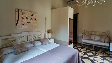 1 camera, Wi-Fi gratuito, lenzuola