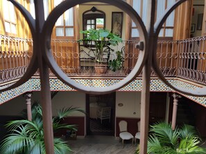 Interior - Room 'Doble Especial - El Pajar' with Shared Pool, Wi-Fi and Air Conditioning (Consuegra)