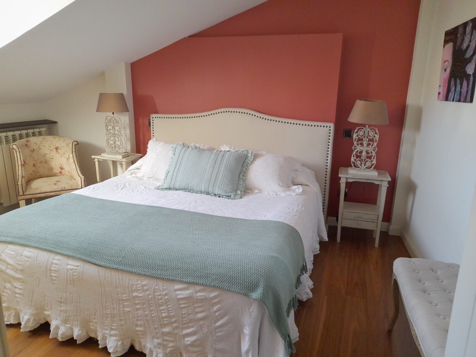 1 camera, Wi-Fi gratuito, lenzuola