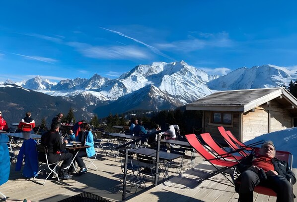 Restauration en plein air