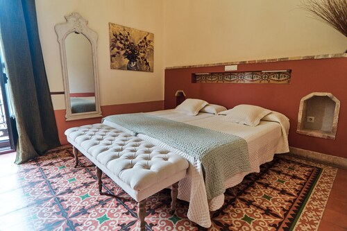 Room 'Familiar - La Despensa' with Shared Pool, Wi-Fi and Air Conditioning