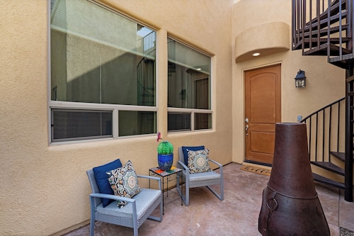 Desert Haven Townhome – Comfort, Style & Prime Tubac Location