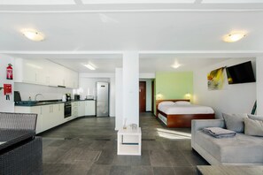 1 soverom, strykejern/-brett, wi-fi (inkludert) og sengetøy