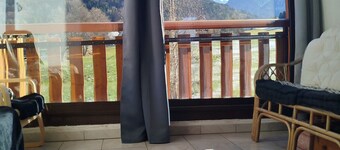Studio 'Grand Serre' with Lake View and Private Terrace