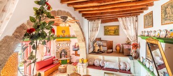 Holiday Home 'Tis Manas' with Sea View, Private Terrace and Wi-Fi
