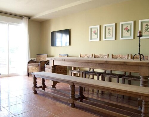 Country House 'Reyno De Bardenas' with Private Terrace, Private Garden and Wi-Fi
