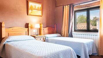 6 makuuhuonetta, ilmainen Wi-Fi, vuodevaatteet