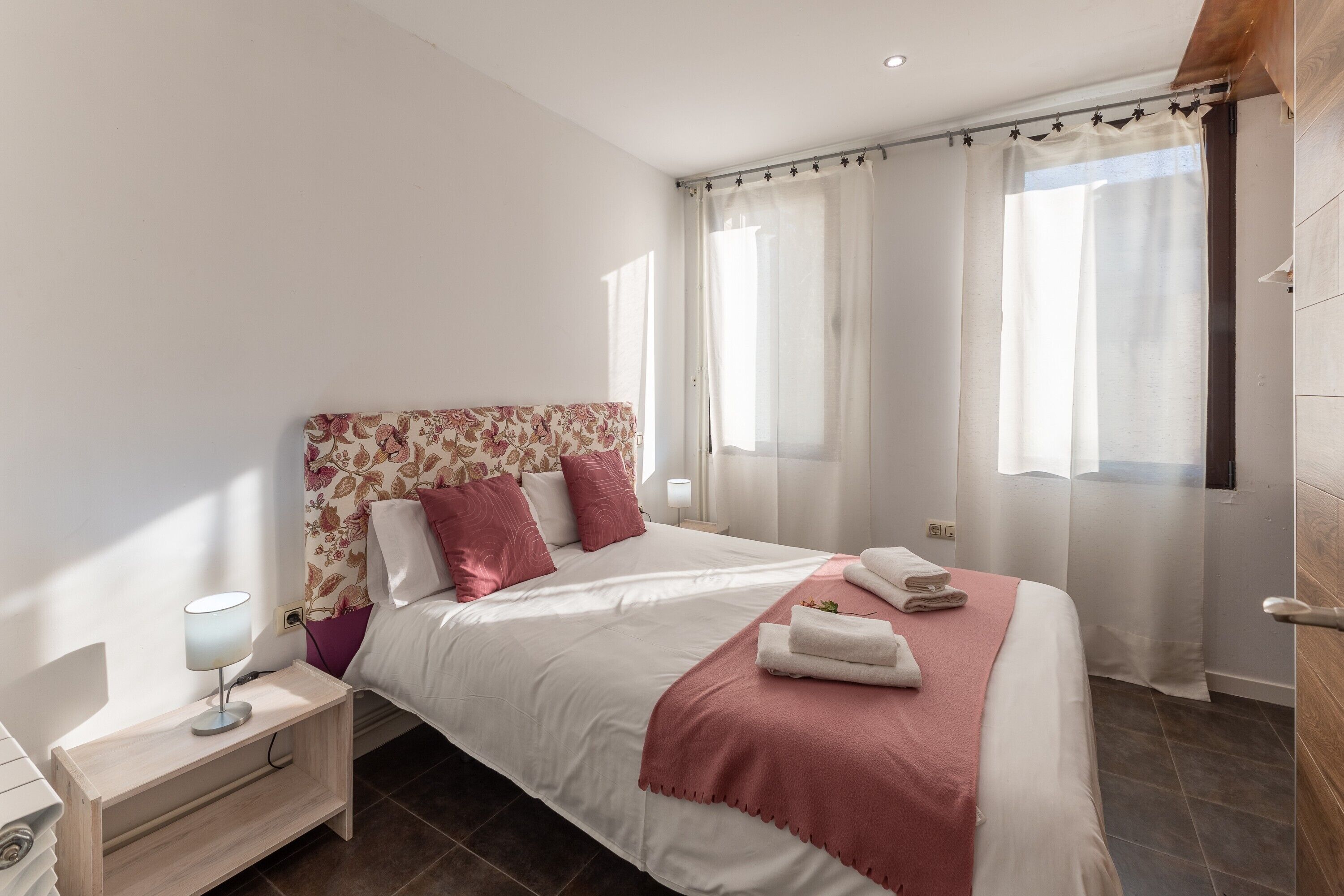 6 habitaciones, wifi gratis y ropa de cama 
