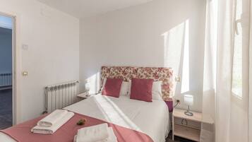 6 Schlafzimmer, kostenloses WLAN, Bettwäsche