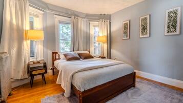 3 bedrooms, WiFi, bed sheets