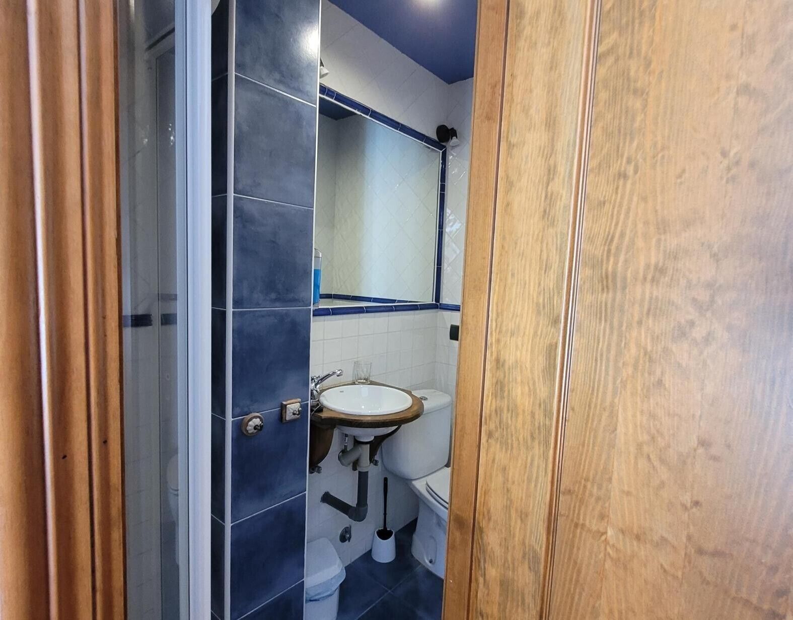 Doccia, asciugacapelli, asciugamani