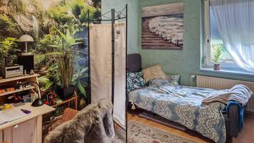 1 camera, Wi-Fi gratuito, lenzuola