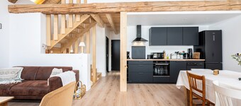 Holiday Home 'La Grange De Fernande - 8 Personnes' with Mountain View, Terrace and Wi-Fi