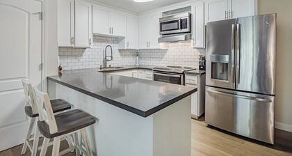 Beach Condo Retreat Walk to Award-Winning Beaches!