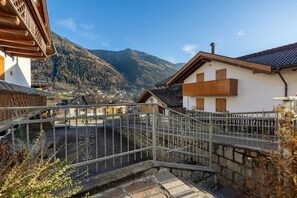 Property grounds - Apartment 'Carla, Strembo' with Balcony and Wi-Fi (Strembo)