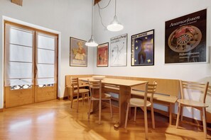 تناول الطعام