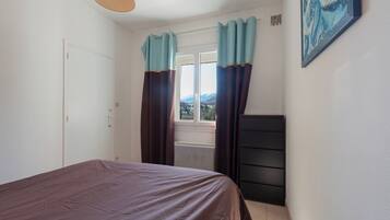 2 bedrooms, free WiFi