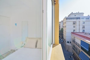 4 chambres, fer et planche à repasser, Wi-Fi, draps fournis
