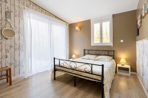 6 makuuhuonetta, vuodevaatteet