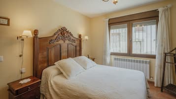 5 dormitoris, planxa i posts de planxar, wifi gratuïta i roba de llit