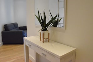 Interior - Luxury Studio in Centre (Gibraltar)