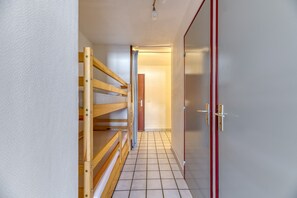 Bed sheets - Apartment 'Granges 5 Studio' with Mountain View and Balcony (Villard-Reculas)