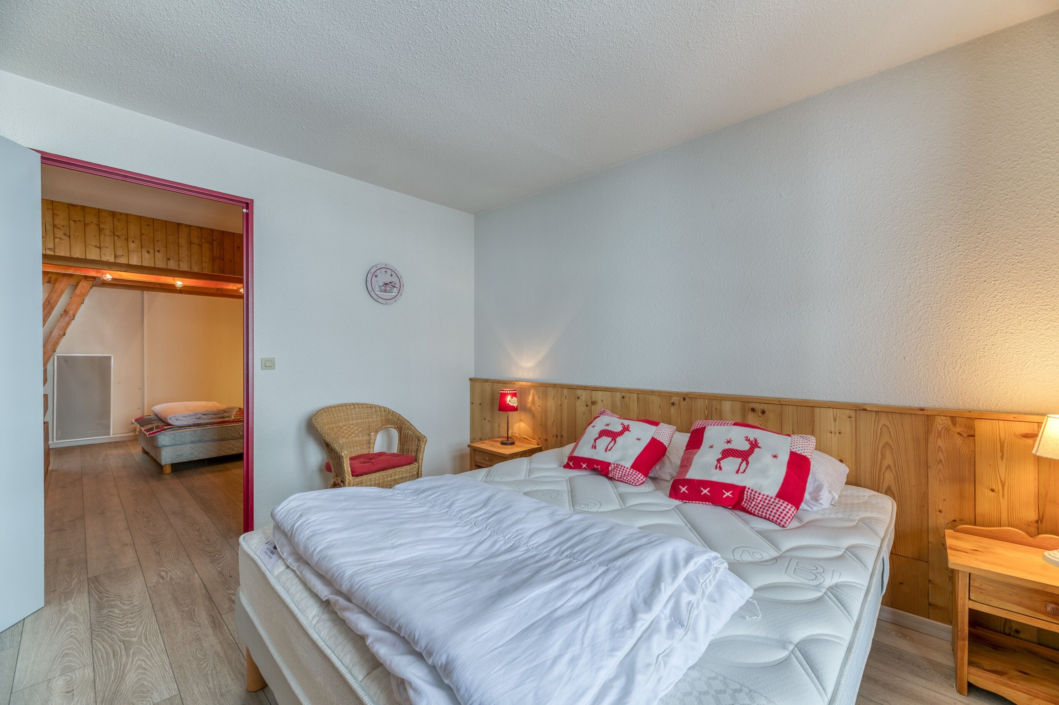 1 bedroom, iron/ironing board, bed sheets