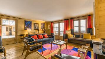 TV, fireplace, ping pong