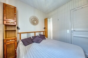 3 soverom, strykejern/-brett og wi-fi (inkludert)