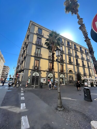 Zimmer 'Al Corso Suite' mit Balkon, Wi-Fi und Klimaanlage