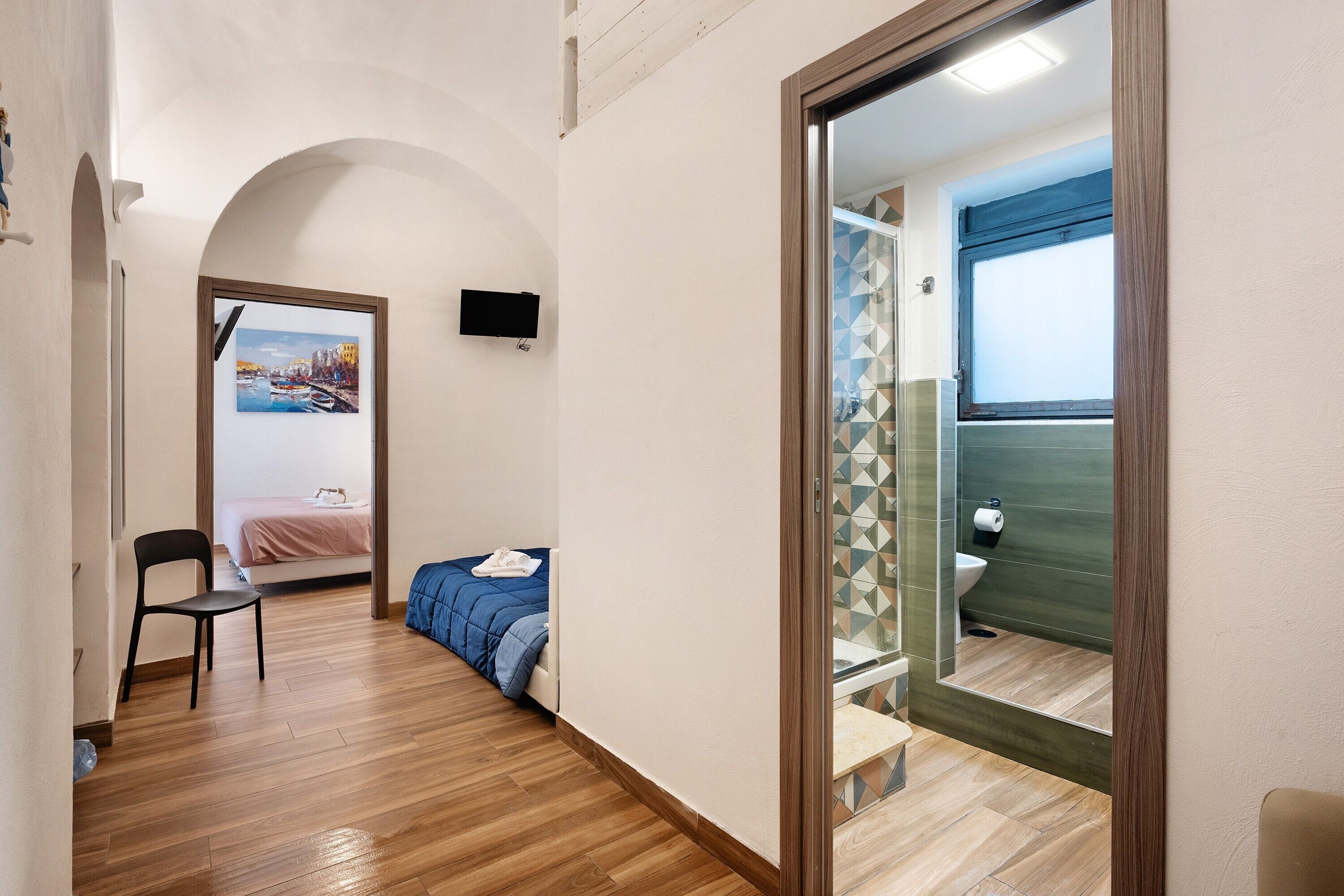 1 camera, ferro/asse da stiro, Wi-Fi gratuito, lenzuola