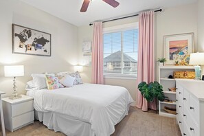 4 Schlafzimmer, Bügeleisen/Bügelbrett, WLAN, Bettwäsche