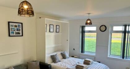 Modern apartment in Stenhousemuir