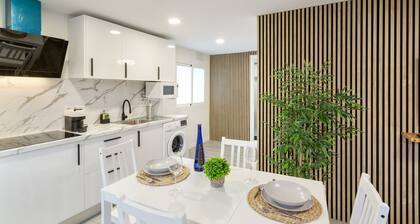 Vacation Home 'Magma' with Private Terrace, Private Garden and Wi-Fi