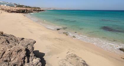 Vacation 'Home Sweet Home with Ocean View' with Sea View, Shared Pool and Wi-Fi