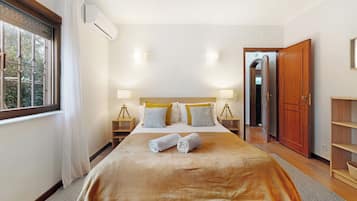 4 bedrooms, free WiFi, bed sheets