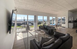 Smart TV - Awesome home in Aabenraa with WiFi (Aabenraa)