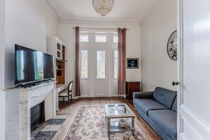 TV, DVD player, books - Appartement Bernard - 3 étoiles - Welkeys (Arcachon)