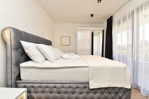 3 bedrooms, WiFi