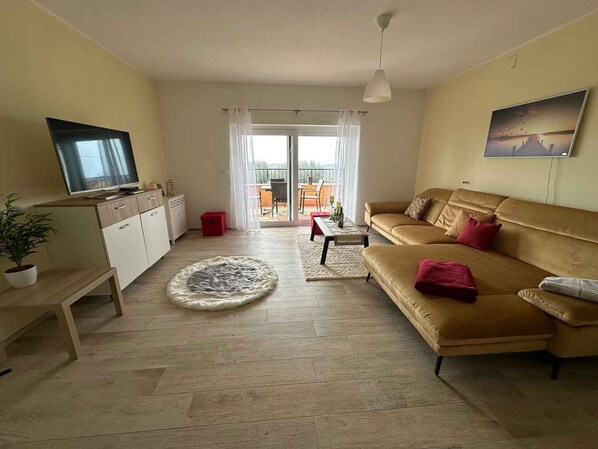 Living area - Holiday flat with heatable pool (Umag)