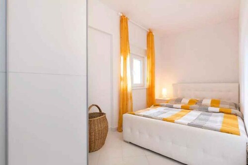 Holiday apartment with air conditioning