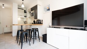 Dining - Beautiful duplex villa for 5 pers, air-conditioned (Sérignan)