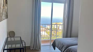 2 quartos, ferros/tábuas de passar roupa, Wi-Fi de cortesia